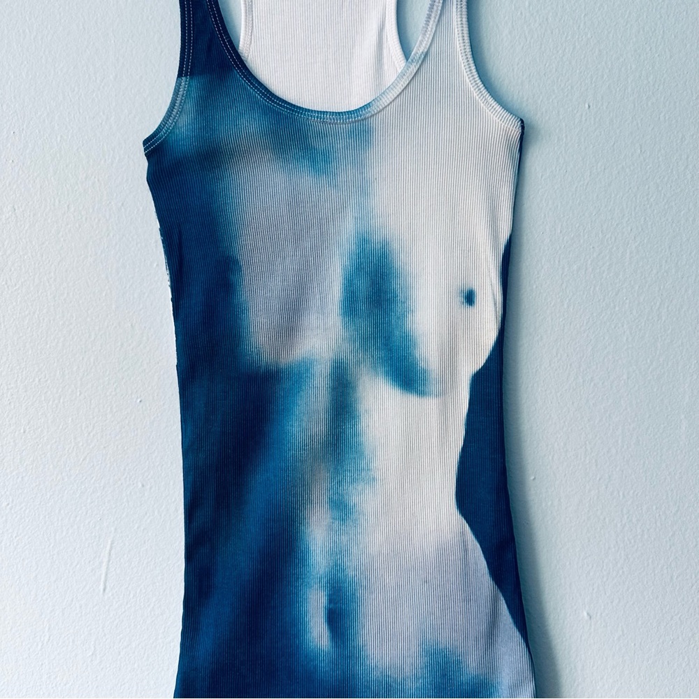 NUDE tank A4